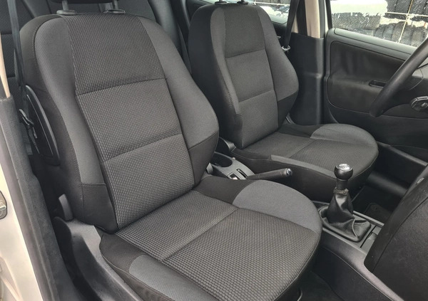 Peugeot 207 cena 12498 przebieg: 257367, rok produkcji 2010 z Kietrz małe 562